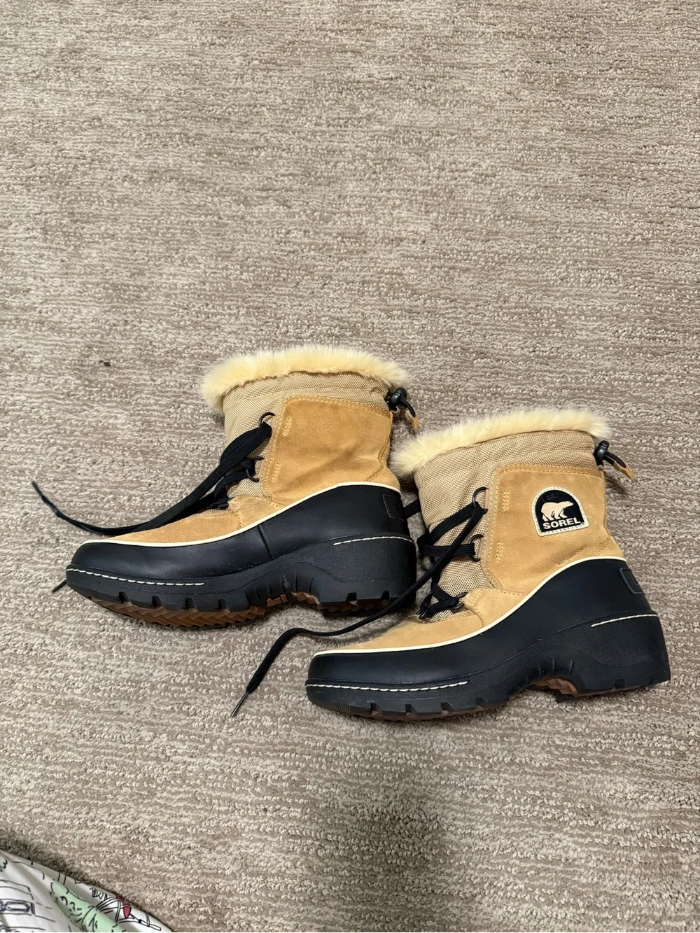 Sorel Tan Faux-Fur Lace-Up Waterproof Winter Boots